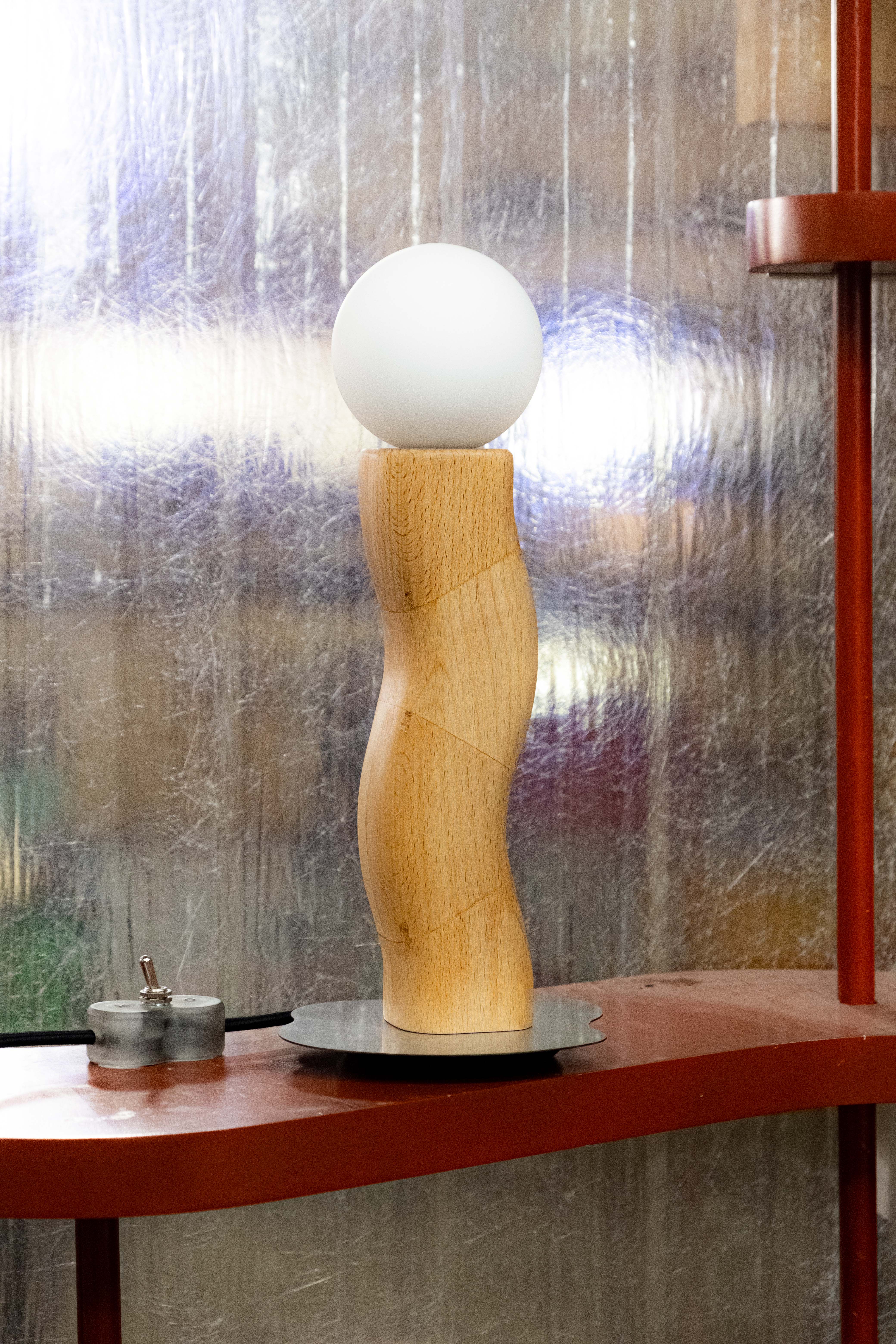 Wavy Table Lamp