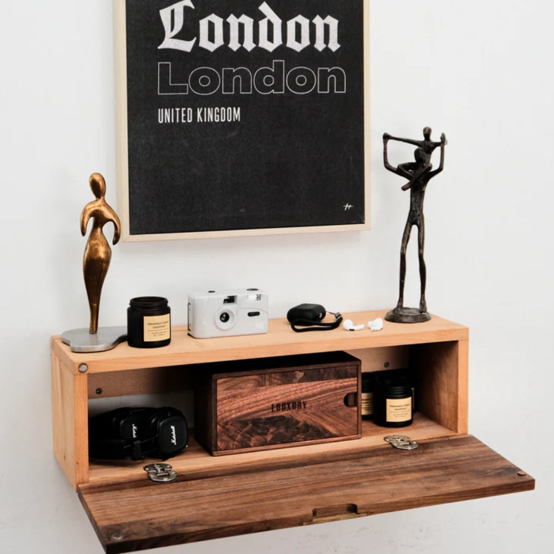 FLOATING STRAIGHT CABINET