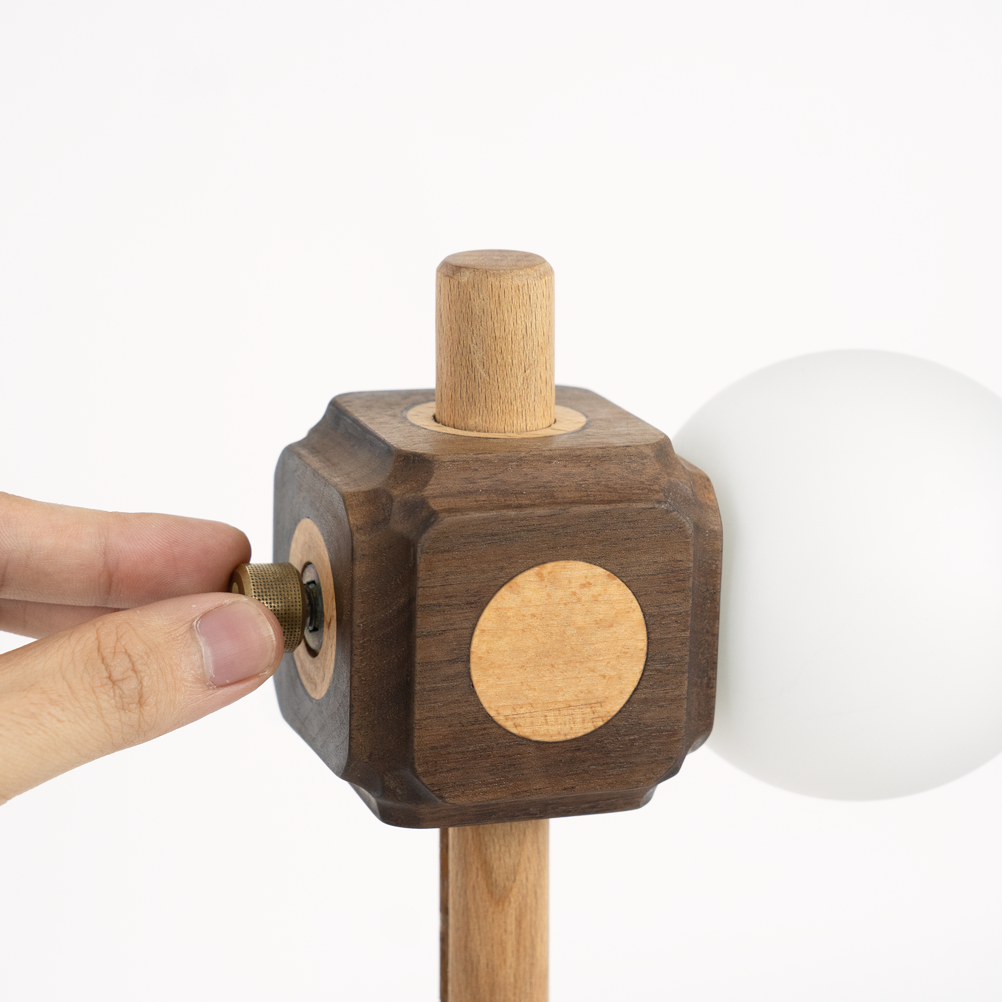 Stretching Lamp