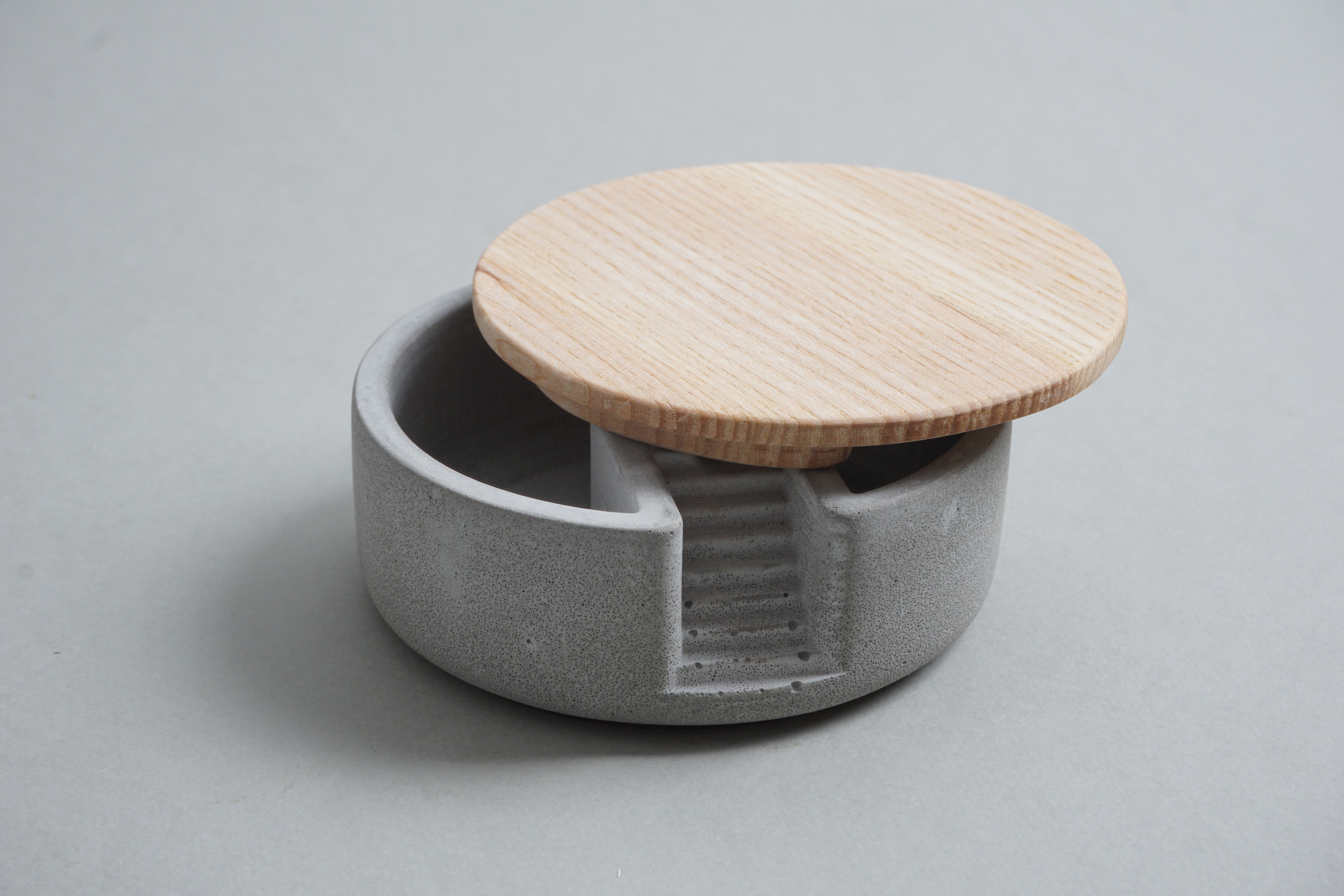 POOL ASHTRAY