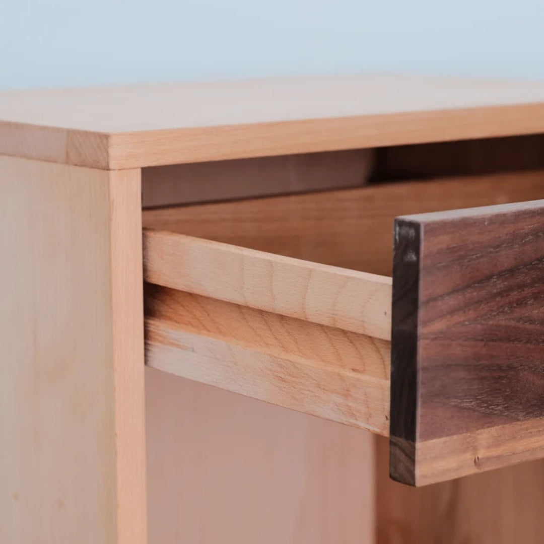 FLOATING LARGE NIGHTSTAND