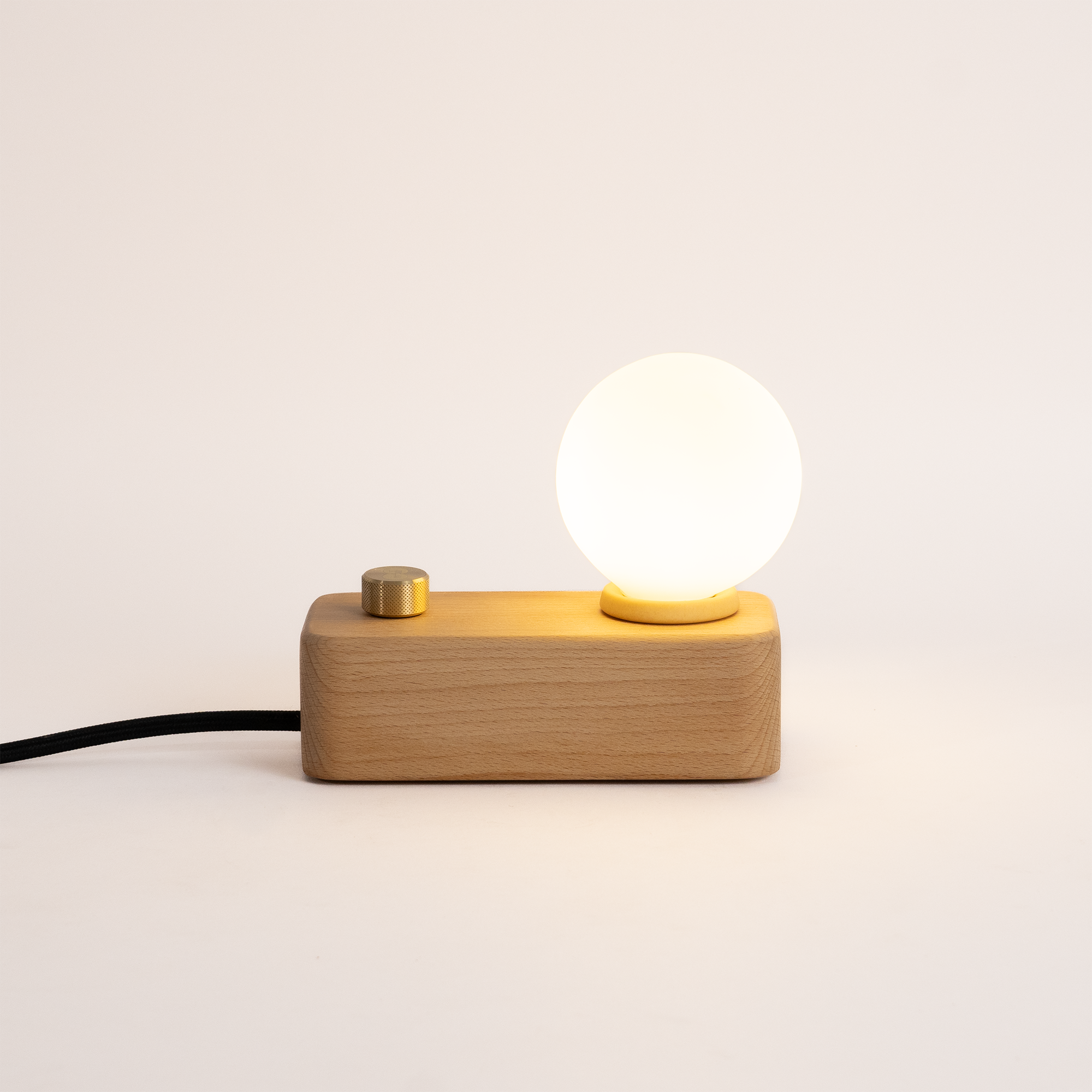 Neo Minimal Lamp
